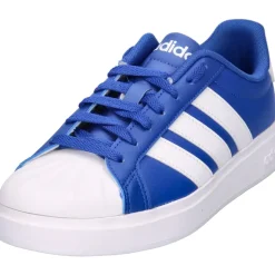 adidas Streettalk