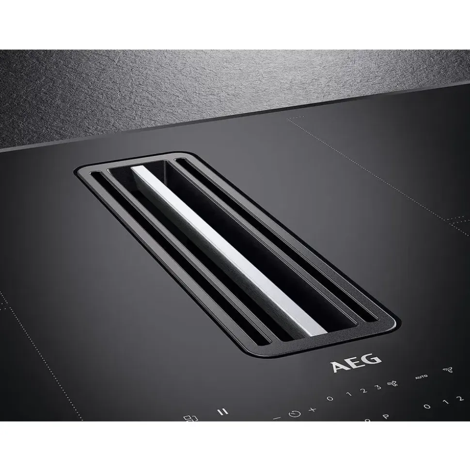 AEG CCE84779CB