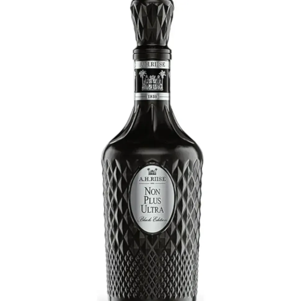 A.H. Riise Non Plus Ultra Black Edition 42% vol 0,7 l Geschenkbox
