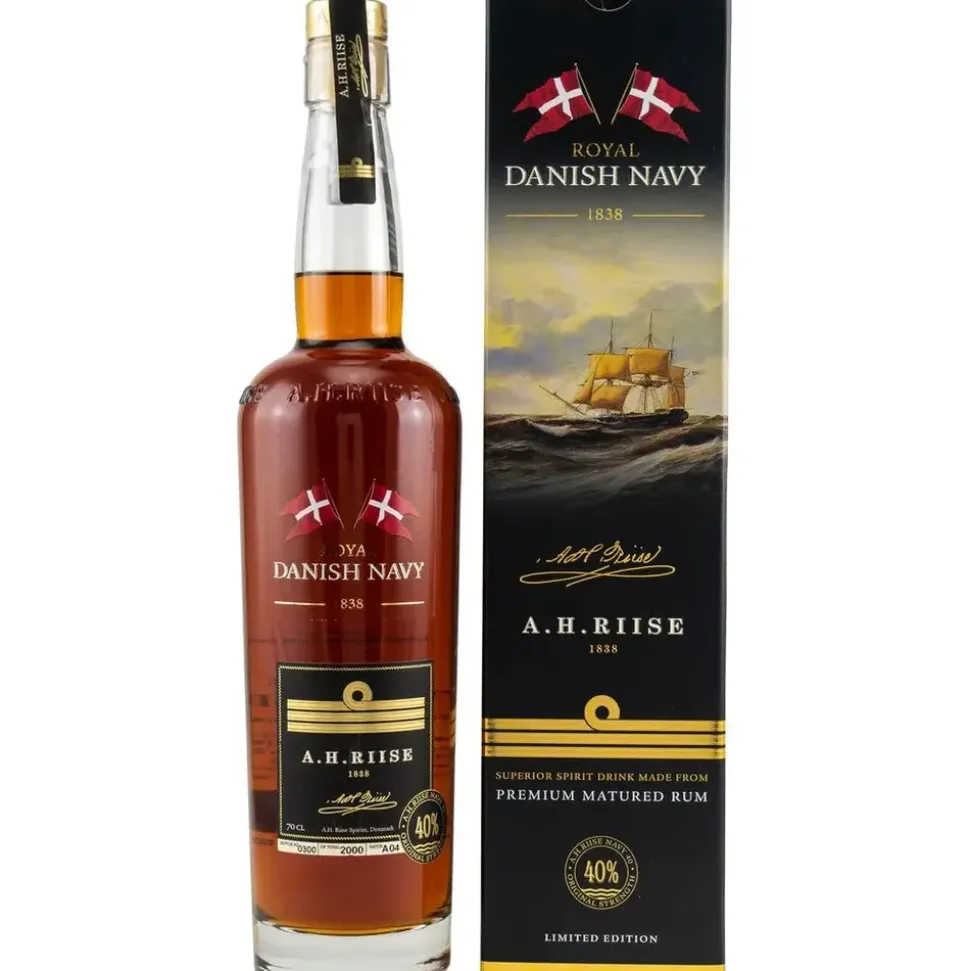 A.H. Riise Royal Danish Navy 40% vol 0,7 l Geschenkbox
