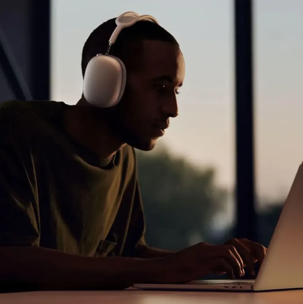 Apple AirPods Max
