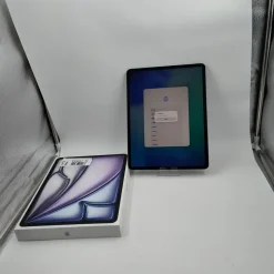 Apple iPad Air 13