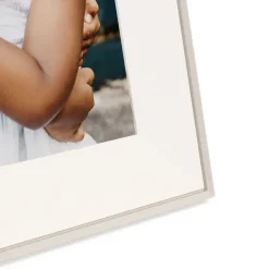 Aura Frames Aspen Digitaler Bilderrahmen 29,97 cm (11,8