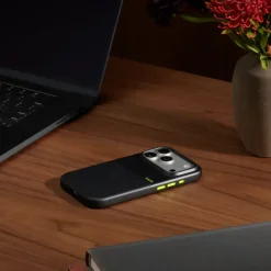 Beats Rugged Case mit MagSafe und Kamerasteuerung