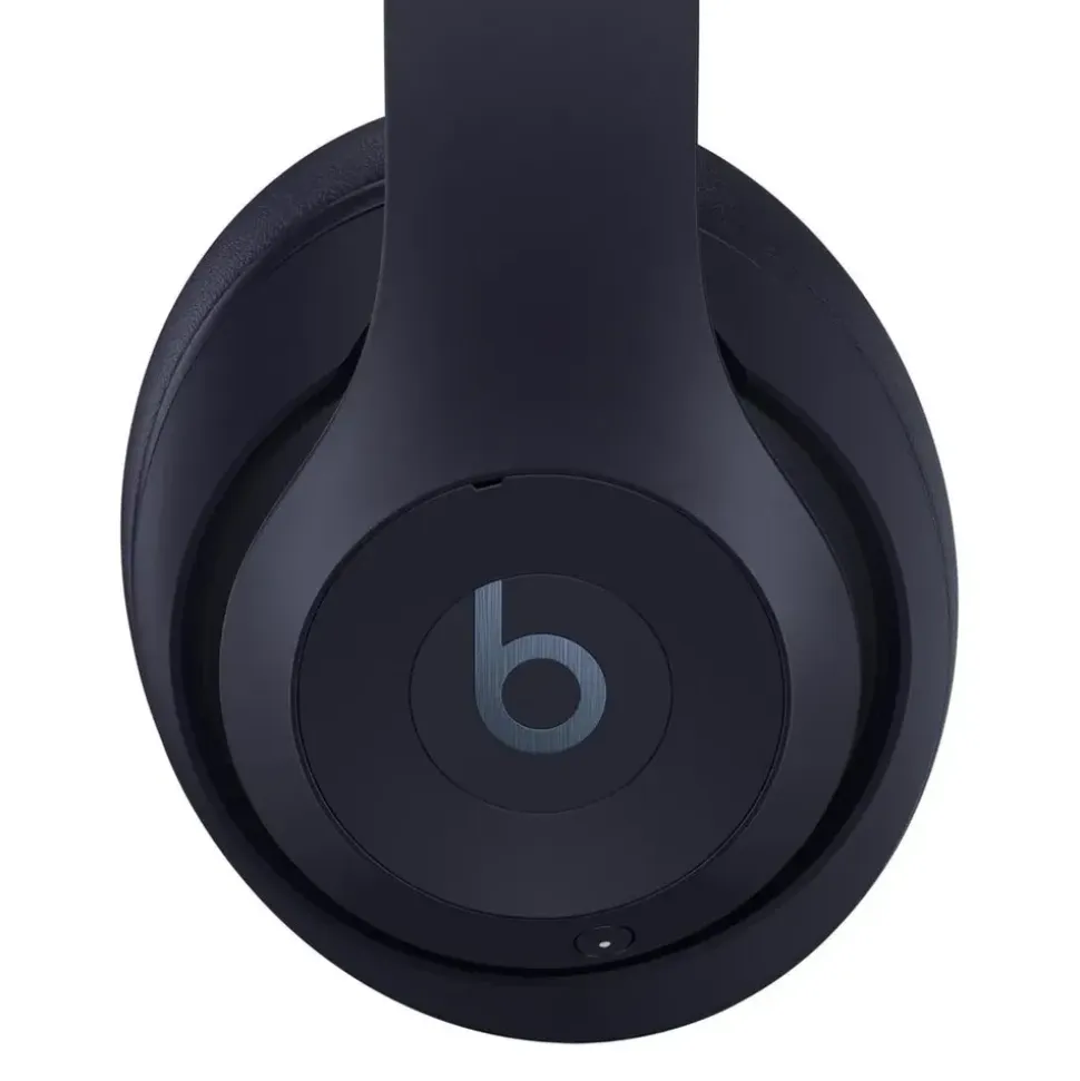 Beats Studio Pro
