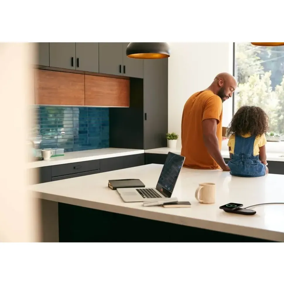 Belkin BoostCharge Pro 2-in-1 - Induktive Ladematte