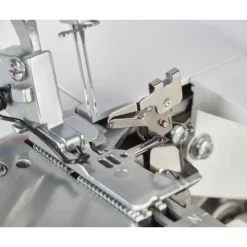 Bernina b44 Funlock