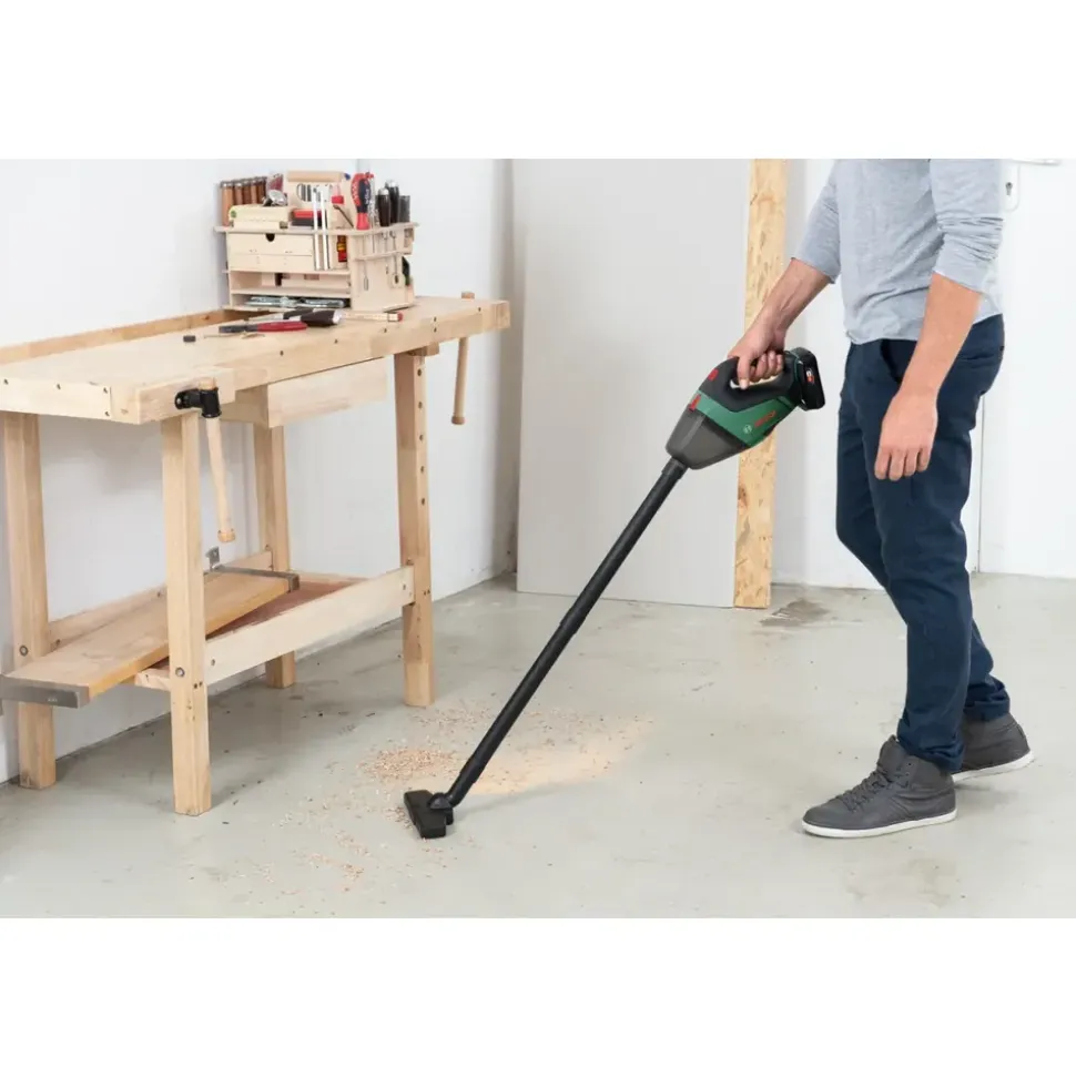 Bosch UniversalVac 18