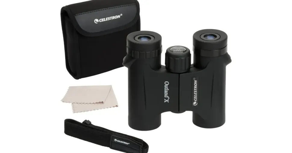 Celestron Outland X 10x25 Black Fernglas - Black - One Size