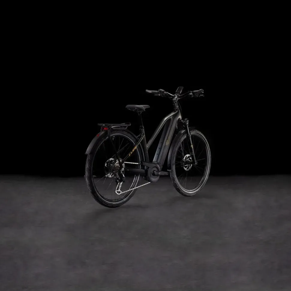 Cube Kathmandu Hybrid SLT 800