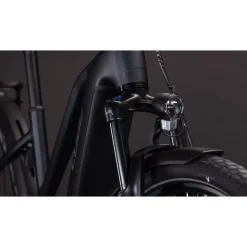 Cube Touring Hybrid ONE 600