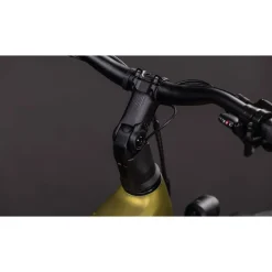 Cube Touring Hybrid Pro 800
