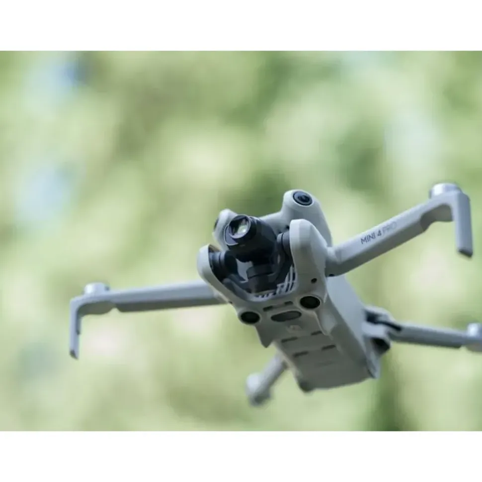 DJI Mini 4 Pro Fly More Combo (DJI RC 2)