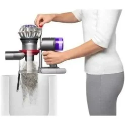 Dyson V8