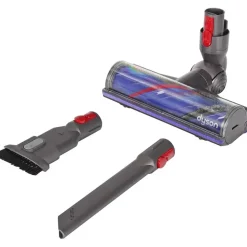 Dyson V8