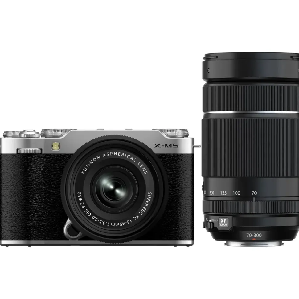 Fujifilm X-M5 + XC 15-45 mm Silber