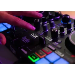 Hercules DJControl Inpulse 200 MK3