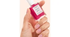 Manucurist Active Glow Blueberry Nagellack 15 ml