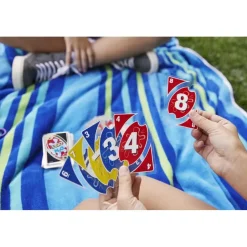 Mattel UNO H2O To Go