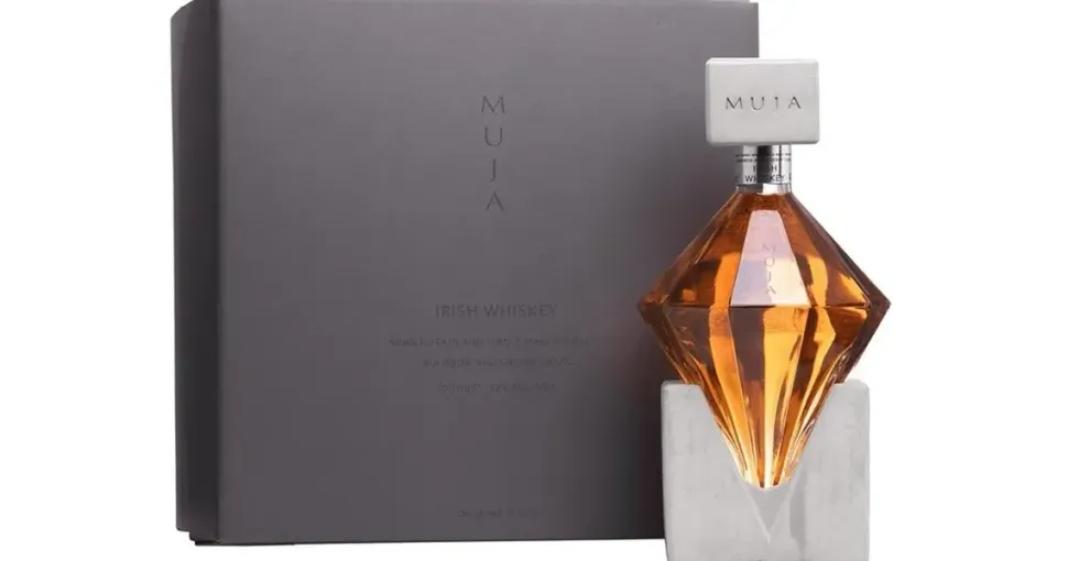 muja Blended Irish Whiskey 42% vol 0,5 l Geschenkbox
