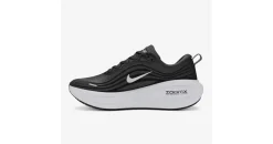 Nike Vomero Plus