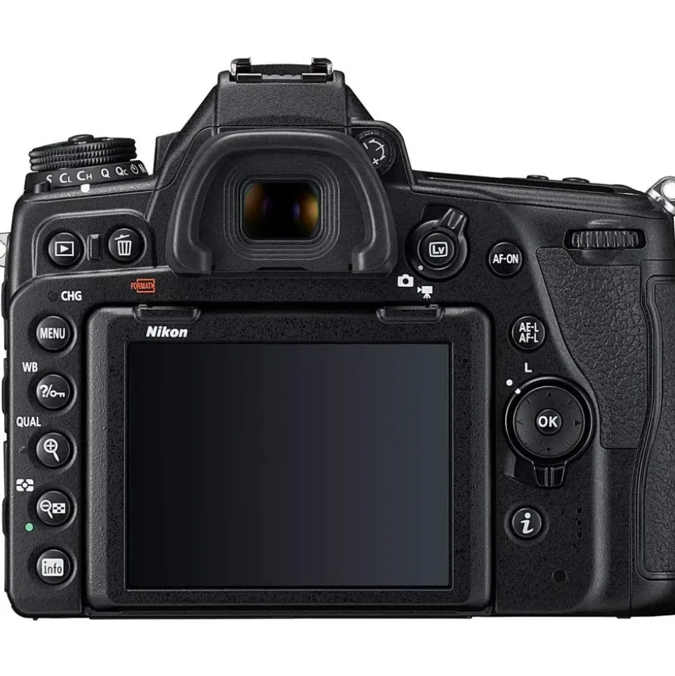 Nikon D780