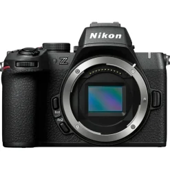 Nikon Z50 II + DX 16-50 VR + 50-250 VR + Gratis Rollei Fotoliner Fotorucksack M