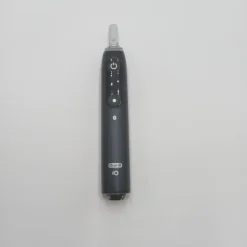 Oral-B iO Series 9 Black Onyx Special Edition 1