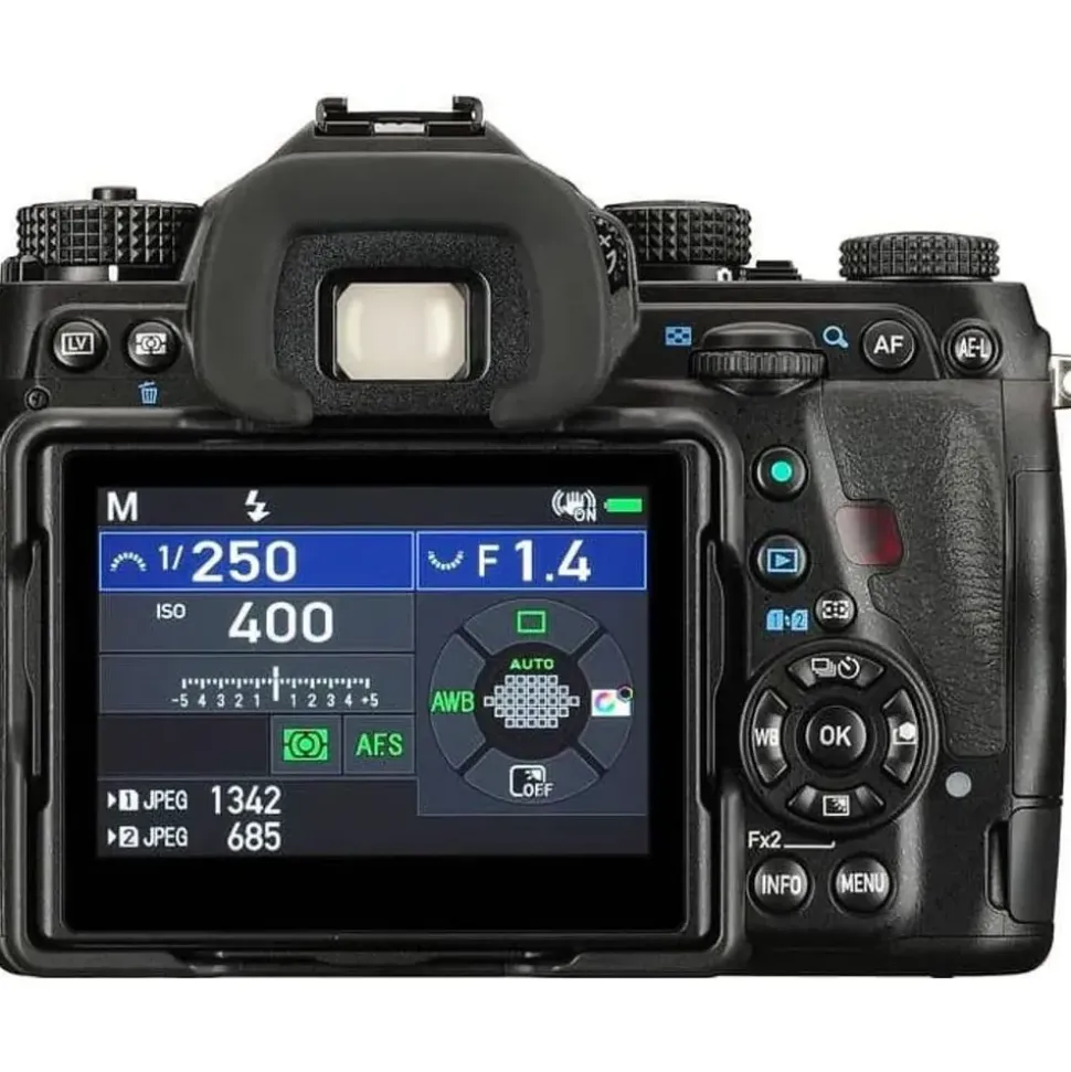 Pentax K-1 II + HD DFA 24-70 mm ED SDM WR