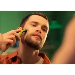 Philips OneBlade QP2724/10 Lime Green