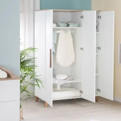 roba Kinderzimmer Set 3-teilig Ole - Kinderbett 70 x 140 cm umbaubar + Wickelkommode mit 3 Schubladen + Kinderkleiderschrank - Griffe & Füße aus Massivholz - Weiß/Dunkle Eiche