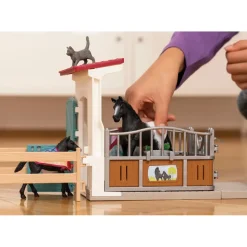 Schleich Horse Club Pferdebox mit Stute und Fohlen 42611