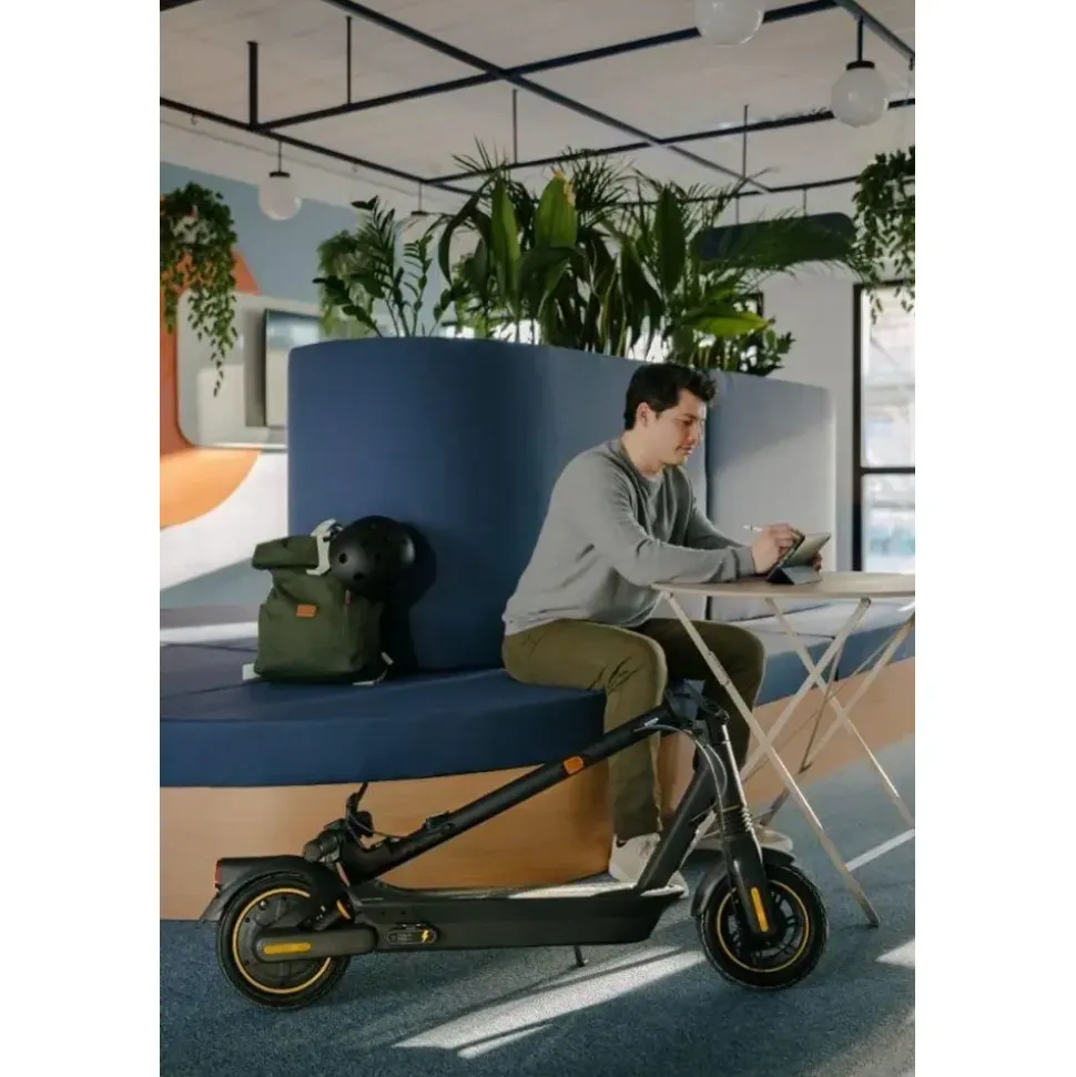 Segway Ninebot MAX G2D schwarz