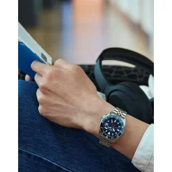 Seiko 5 Sports Blueberry 42,5 mm SSK003K1