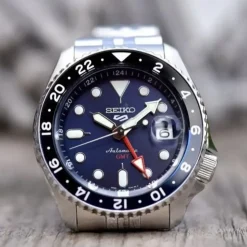 Seiko 5 Sports Blueberry 42,5 mm SSK003K1