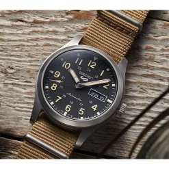 Seiko 5 Sports Nylon 39,4 mm SRPG35K1