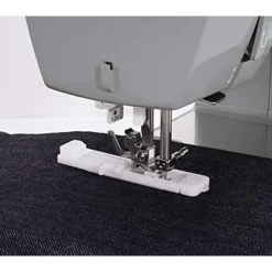 Singer Denim HD 6335M