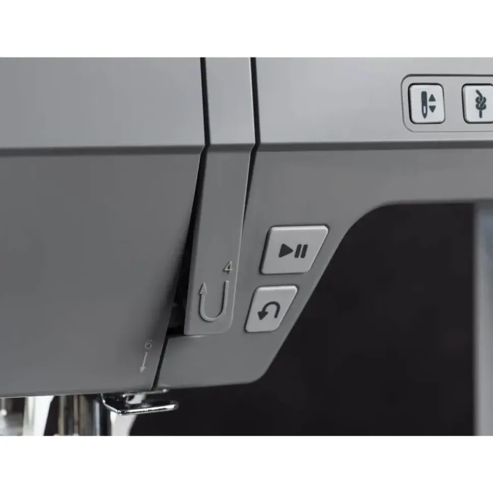 Singer Heavy Duty 6705C