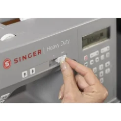 Singer Heavy Duty 6705C