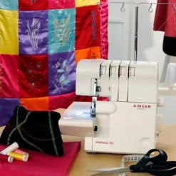 Singer Overlock-Nähmaschine 14SH654 weiß