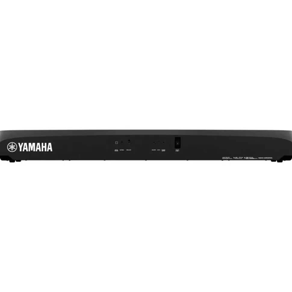 Yamaha DGX-670 black
